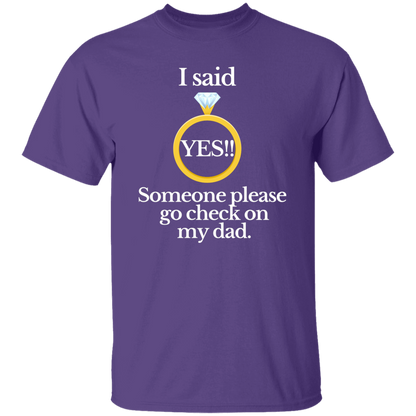 Yes check on dad black T-Shirt